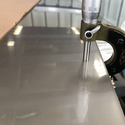 Επεξεργασμένο από ατσάλινο χαλύβδινο με αντοχή σε τράβηγμα 520-750 MPa, ανοχή ± 1% και επιλογές ψυχρής/ζεστής έλασης